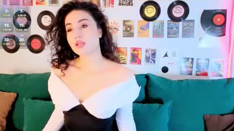 Snapshot of maya_rogerss chatting on July 14, 2026, 2:56 pm Maya online show from July 14, 2026, 2:56 pm
