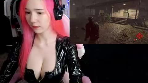 Maya Viola online show from November 8, 2025, 5:51 am