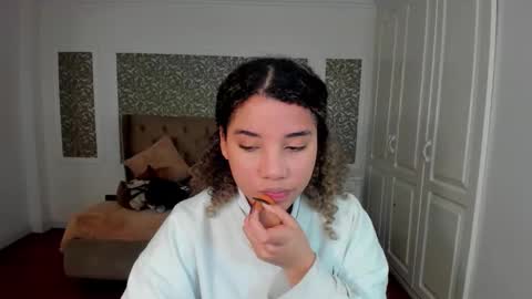 Maya online show from September 23, 2025, 2:14 am