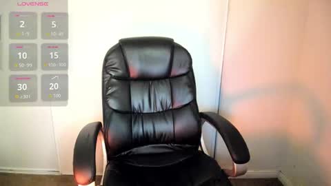 mayaamor online show from November 24, 2025, 1:00 pm