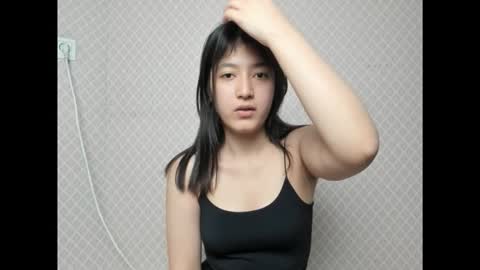 mayachka10 online show from October 10, 2025, 1:32 pm