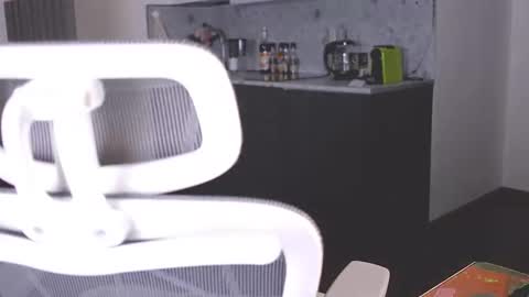 Snapshot of mayaik chatting on October 23, 2025, 4:50 pm mayaik online show from October 23, 2025, 4:50 pm