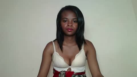 mayalabelle online show from December 15, 2025, 11:47 am