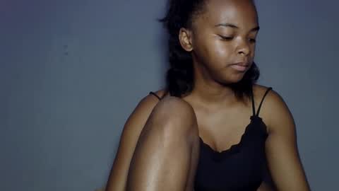 mayalabelle online show from March 19, 2026, 2:04 am