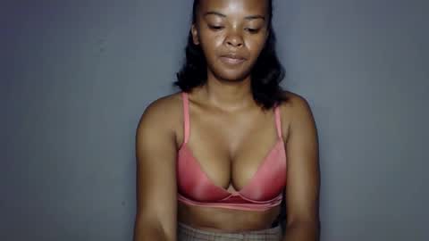 mayalabelle online show from March 21, 2026, 1:54 am