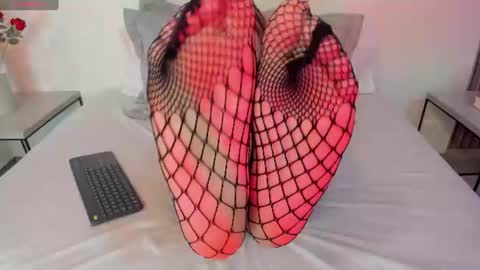 Snapshot of mayalee_ chatting on June 22, 2026, 10:51 pm mayalee_ online show from June 22, 2026, 10:51 pm