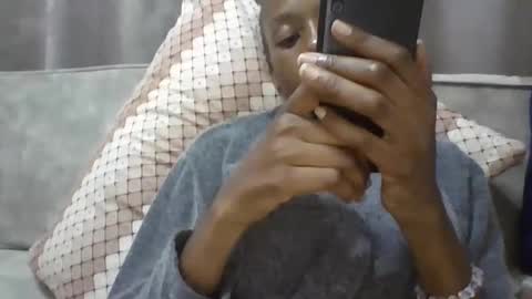 Snapshot of mayan001 chatting on October 29, 2025, 6:31 pm mayan online show from October 29, 2025, 6:31 pm