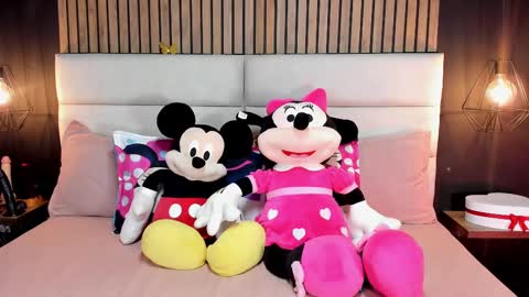 Nicolle Ruselle   Hello my lovely  schedule for great fun from  630 am and end 800 pm Colombian time I wait for you online show from February 22, 2025, 6:30 pm