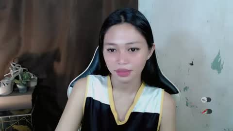 mayasally_ online show from June 17, 2026, 1:30 am