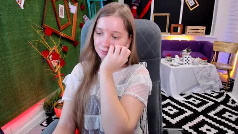 mayasinabon online show from December 8, 2024, 10:19 am