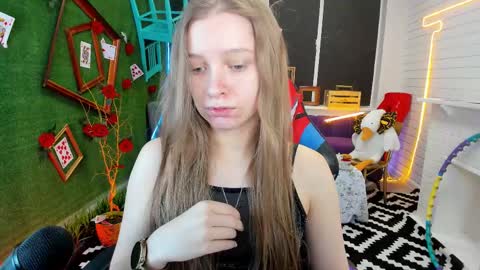 mayasinabon online show from February 11, 2025, 9:20 am