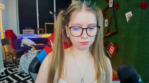 mayasinabon online show from February 23, 2025, 12:16 pm