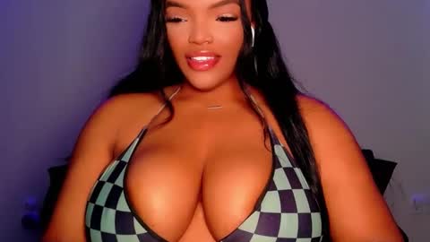 MayBabi online show from May 17, 2026, 11:17 am