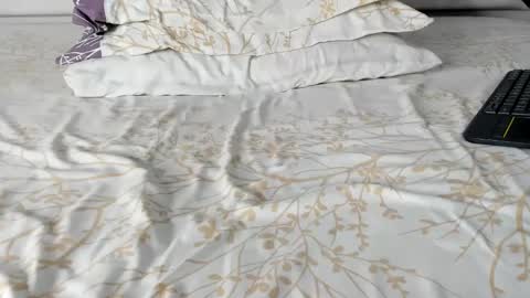 Maybelline69 online show from September 16, 2025, 8:26 am