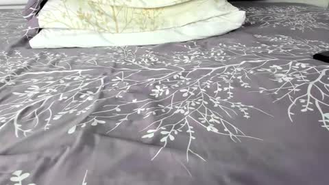 Maybelline69 online show from September 22, 2025, 9:39 pm