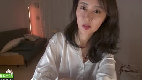 Nanako online show from May 17, 2026, 3:08 pm