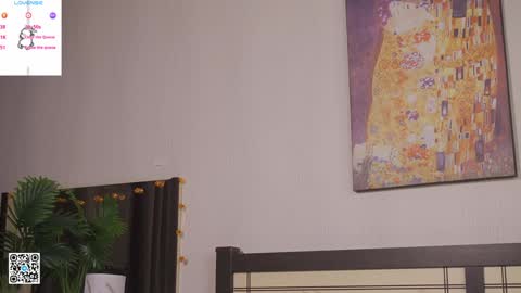 Violet online show from December 22, 2024, 10:36 pm