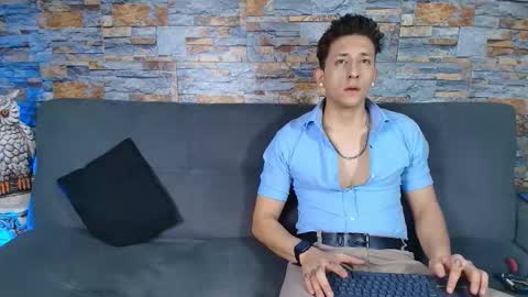 Snapshot of maykol_victoria chatting on November 13, 2025, 7:07 am Maykol victoria1624 online show from November 13, 2025, 7:07 am