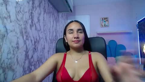 Maylin  online show from June 5, 2026, 6:52 am