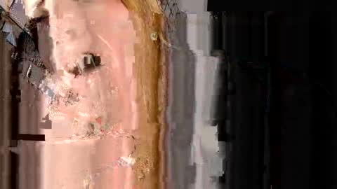 Snapshot of maylinskye chatting on April 16, 2026, 11:18 pm Maylin Skye online show from April 16, 2026, 11:18 pm