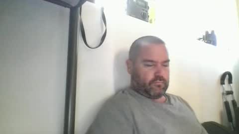 Dad bod 43 online show from March 24, 2026, 5:07 pm