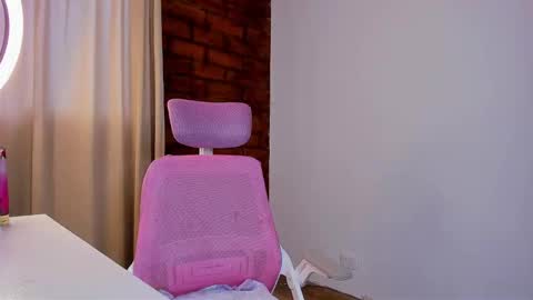 may online show from March 10, 2025, 8:12 pm