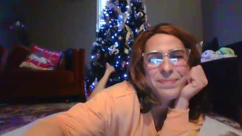 diana doll online show from December 9, 2024, 3:22 pm