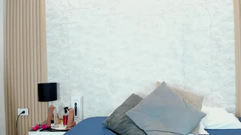 Mayra online show from March 6, 2025, 2:08 pm