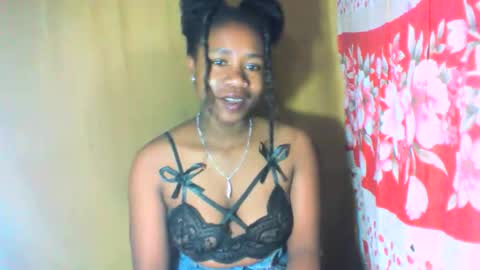 mayrah online show from October 28, 2025, 6:06 am