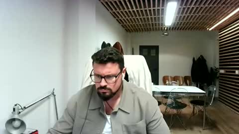 maythe4bwu online show from October 12, 2025, 10:31 pm