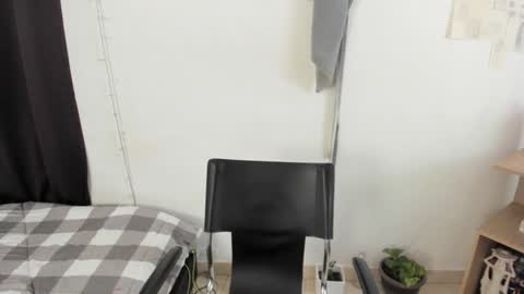 Snapshot of mazikeen_18 chatting on February 4, 2025, 4:18 pm mazikeen_18 online show from February 4, 2025, 4:18 pm