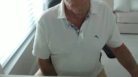 Snapshot of mbeastie chatting on April 28, 2026, 2:22 pm Beastie online show from April 28, 2026, 2:22 pm
