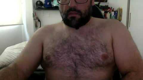 Snapshot of mbotve chatting on June 5, 2026, 6:57 pm VzlaMan online show from June 5, 2026, 6:57 pm