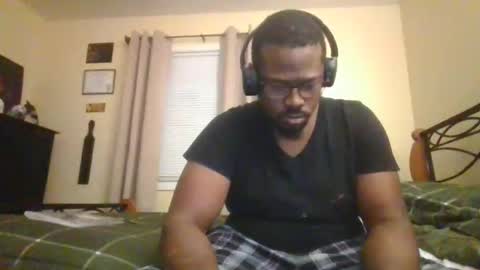 Mark online show from November 18, 2025, 5:23 am