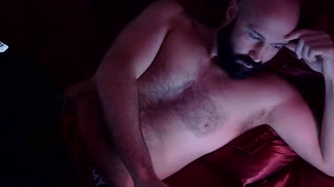 mc_bater online show from October 17, 2025, 5:26 pm