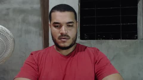 Snapshot of mcgregor_sexhot chatting on December 19, 2024, 3:07 am Mcgregor online show from December 19, 2024, 3:07 am