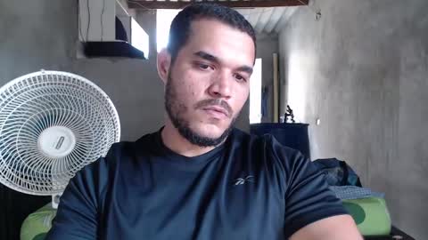 Snapshot of mcgregor_sexhot chatting on December 31, 2024, 7:40 pm Mcgregor online show from December 31, 2024, 7:40 pm