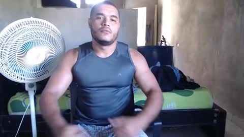 Snapshot of mcgregor_sexhot chatting on January 10, 2025, 3:58 pm Mcgregor online show from January 10, 2025, 3:58 pm