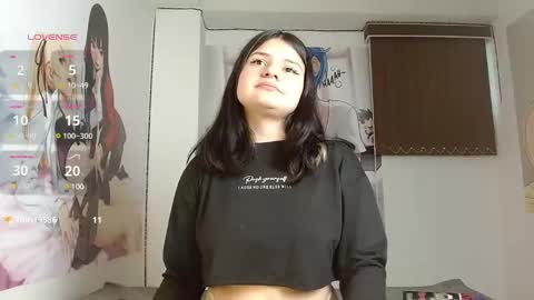 mackenna av online show from January 18, 2025, 2:33 pm