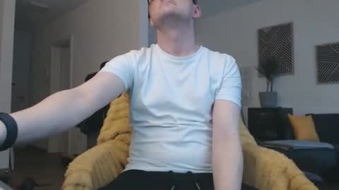 Mike online show from March 21, 2026, 9:36 am