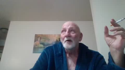 mdane99 online show from December 24, 2024, 4:22 am