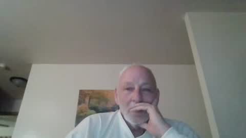 mdane99 online show from January 21, 2025, 3:48 am