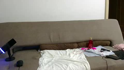 mdbisc online show from October 24, 2025, 2:08 am