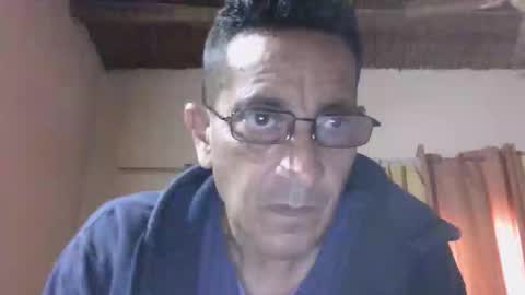 Snapshot of mdzarg chatting on October 5, 2025, 1:31 pm alejandro online show from October 5, 2025, 1:31 pm