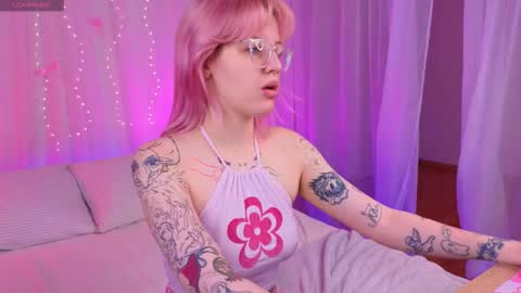 Roze online show from March 22, 2026, 8:51 am