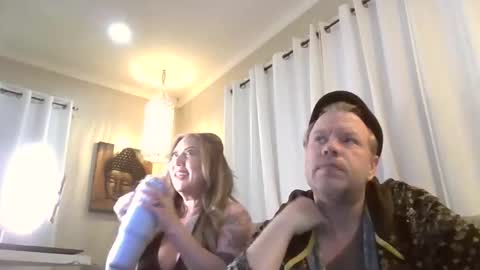 me2283 online show from February 13, 2026, 3:02 am