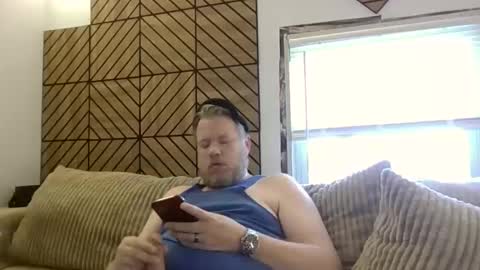 me2283 online show from May 11, 2026, 5:54 pm