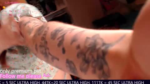 Hanna online show from November 29, 2025, 2:03 am