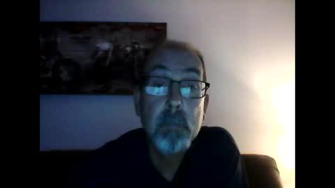 Snapshot of meathome3 chatting on December 12, 2024, 9:37 pm me at home online show from December 12, 2024, 9:37 pm