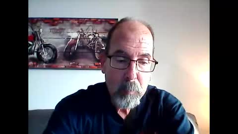 Snapshot of meathome3 chatting on December 13, 2024, 1:44 pm me at home online show from December 13, 2024, 1:44 pm